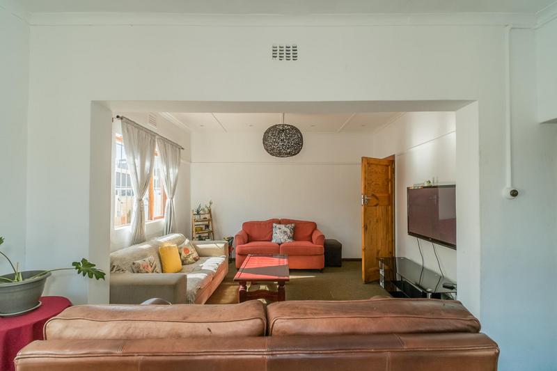 3 Bedroom Property for Sale in Plumstead Western Cape